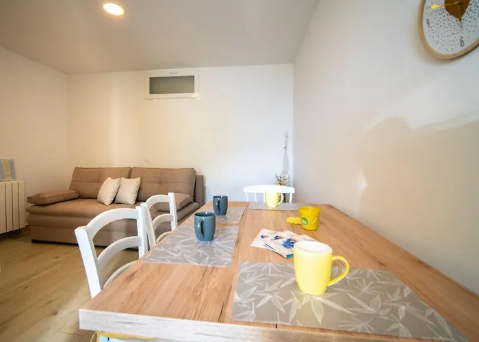 Bono By Interhome 奥帕提亚